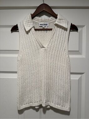 DKNY Cream V-Neck Sleeveless Knit Sweater Vest